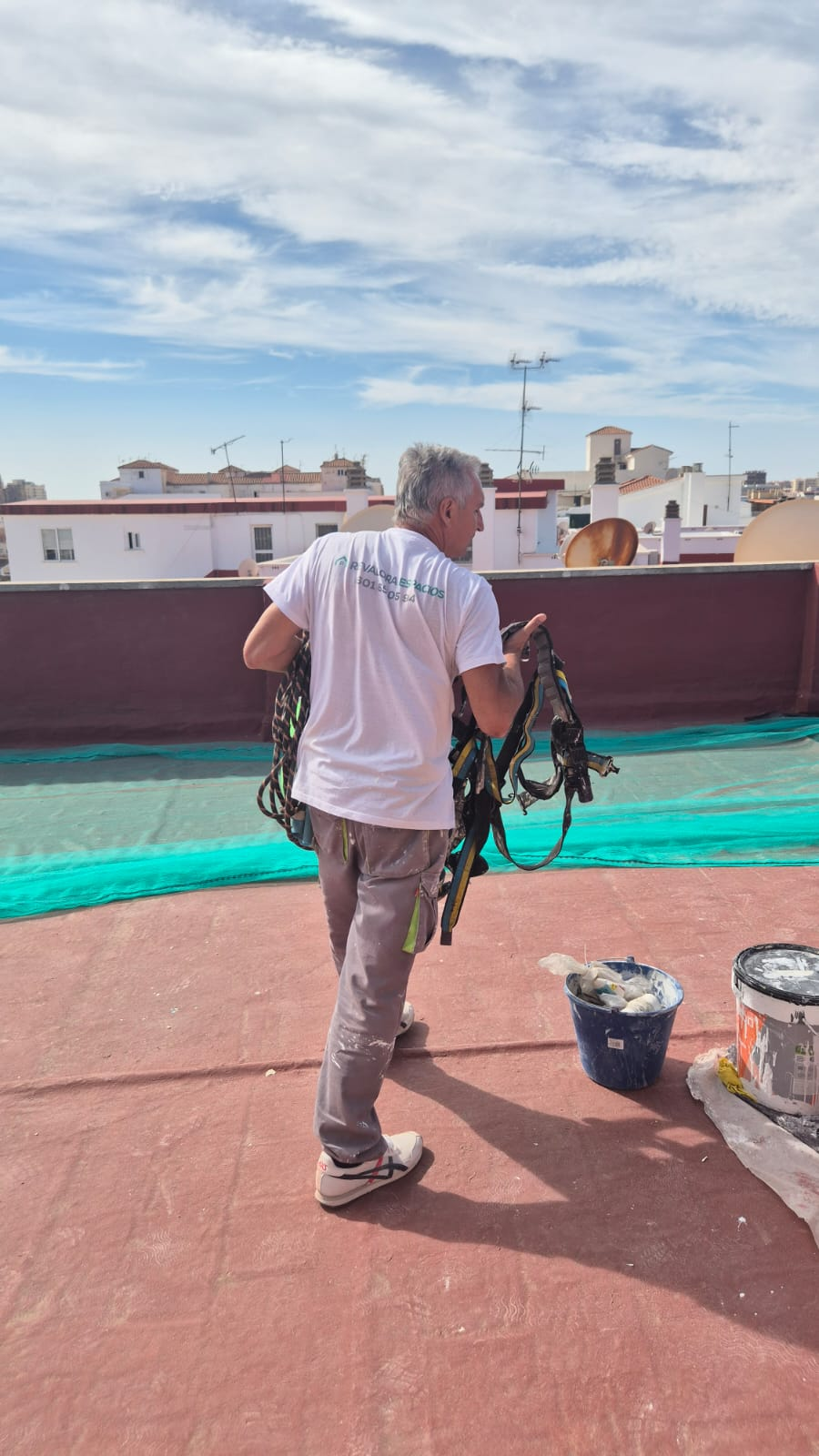 Preparación de trabajos en altura desde cubierta